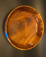 Load image into Gallery viewer, Walnut Bowl
