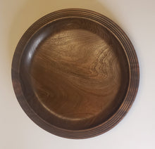 Load image into Gallery viewer, Walnut Platter
